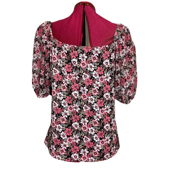Chenault floral knit top chiffon sleeves twist-knot front elasticized sleeves - Picture 2 of 8